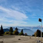 Apartment Le chamois 3 *